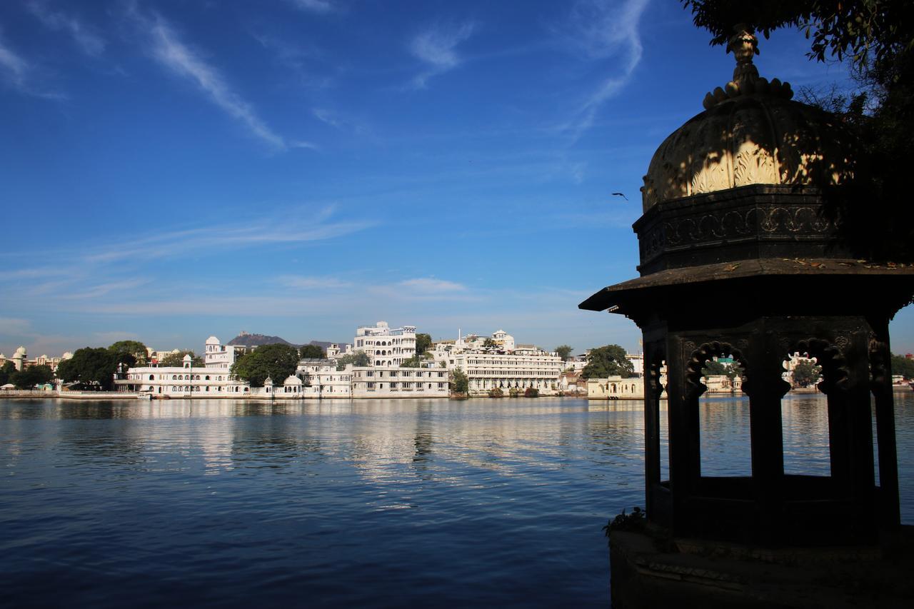 Gypsy Child Lake Hostel Udaipur Eksteriør billede
