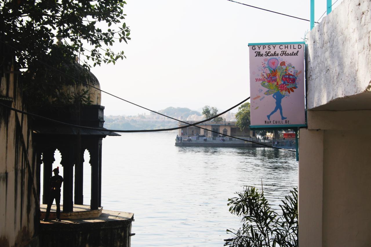 Gypsy Child Lake Hostel Udaipur Eksteriør billede