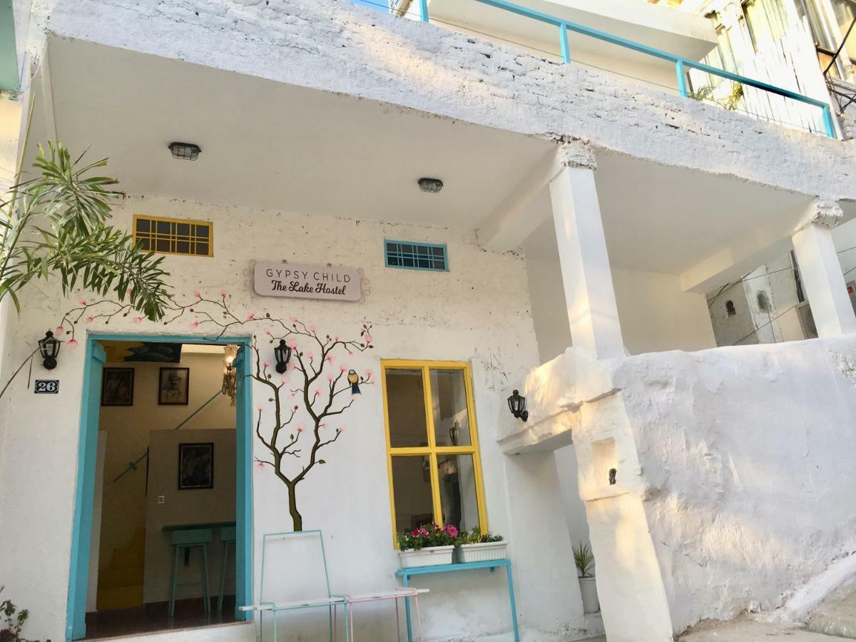 Gypsy Child Lake Hostel Udaipur Eksteriør billede